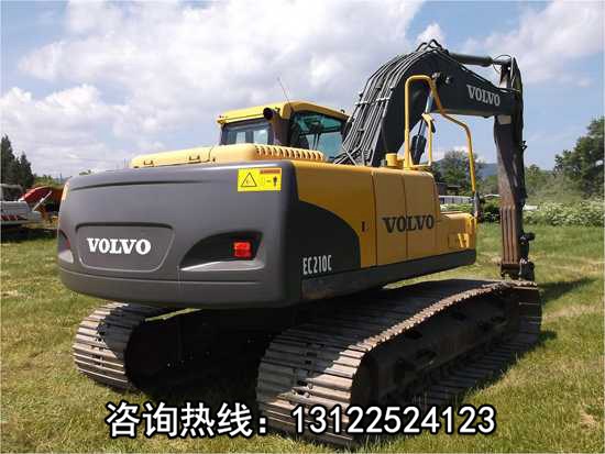 沃尔沃210-2挖掘机